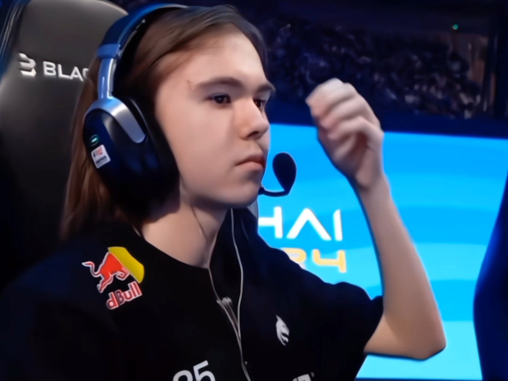 以确保在日 以确保在日