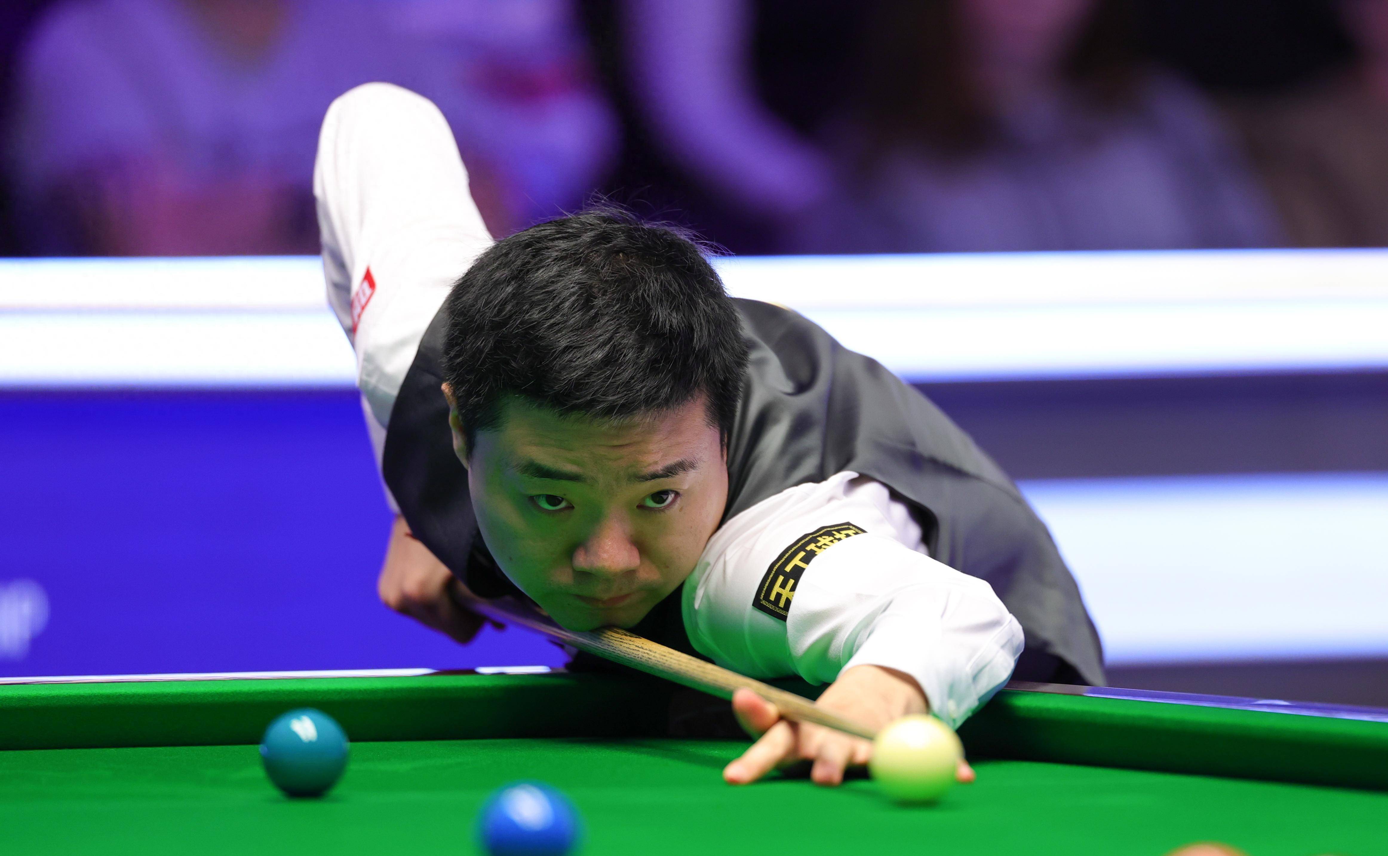 费尔南德斯 费尔南德斯